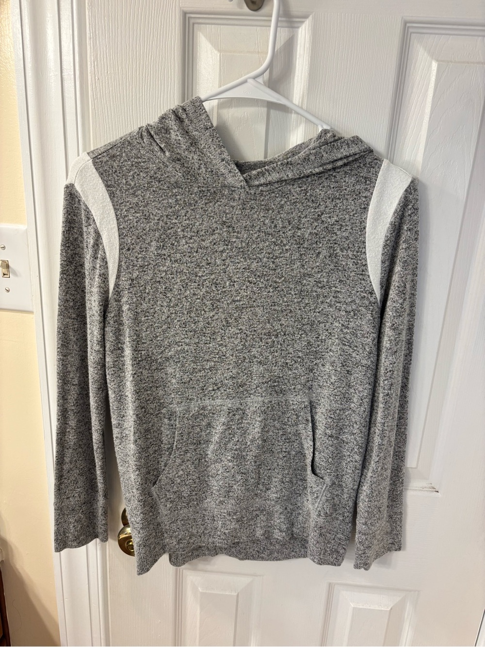 Old Navy Gray Heather Hooded Pullover